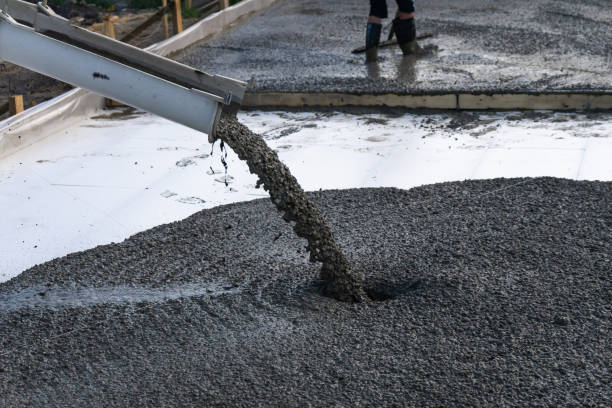 Best Custom Concrete Contractor  in Marmet, WV